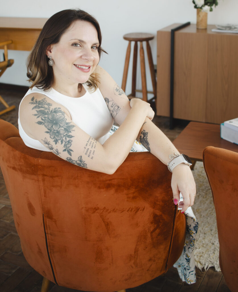Dra. Thais Albuquerque